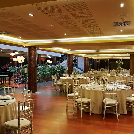 Iberik Santo Domingo Plaza Οβιέδο