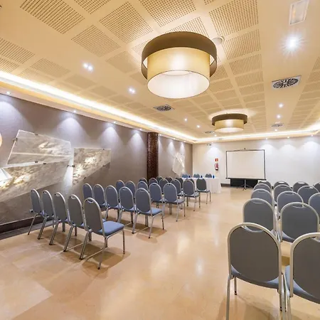 Отель Iberik Santo Domingo Plaza 4*