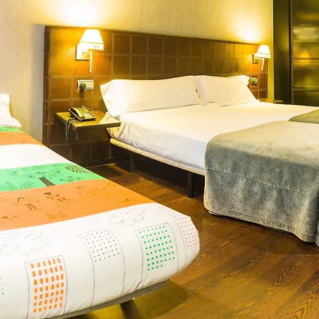 호텔 Iberik Santo Domingo Plaza 4*