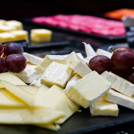 Iberik Santo Domingo Plaza