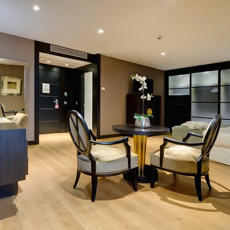 Hotel Iberik Santo Domingo Plaza 4*
