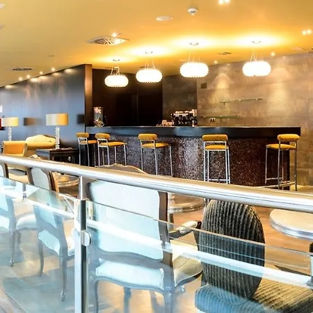 Iberik Santo Domingo Plaza 오비에도