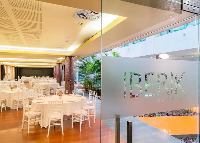 Iberik Santo Domingo Plaza